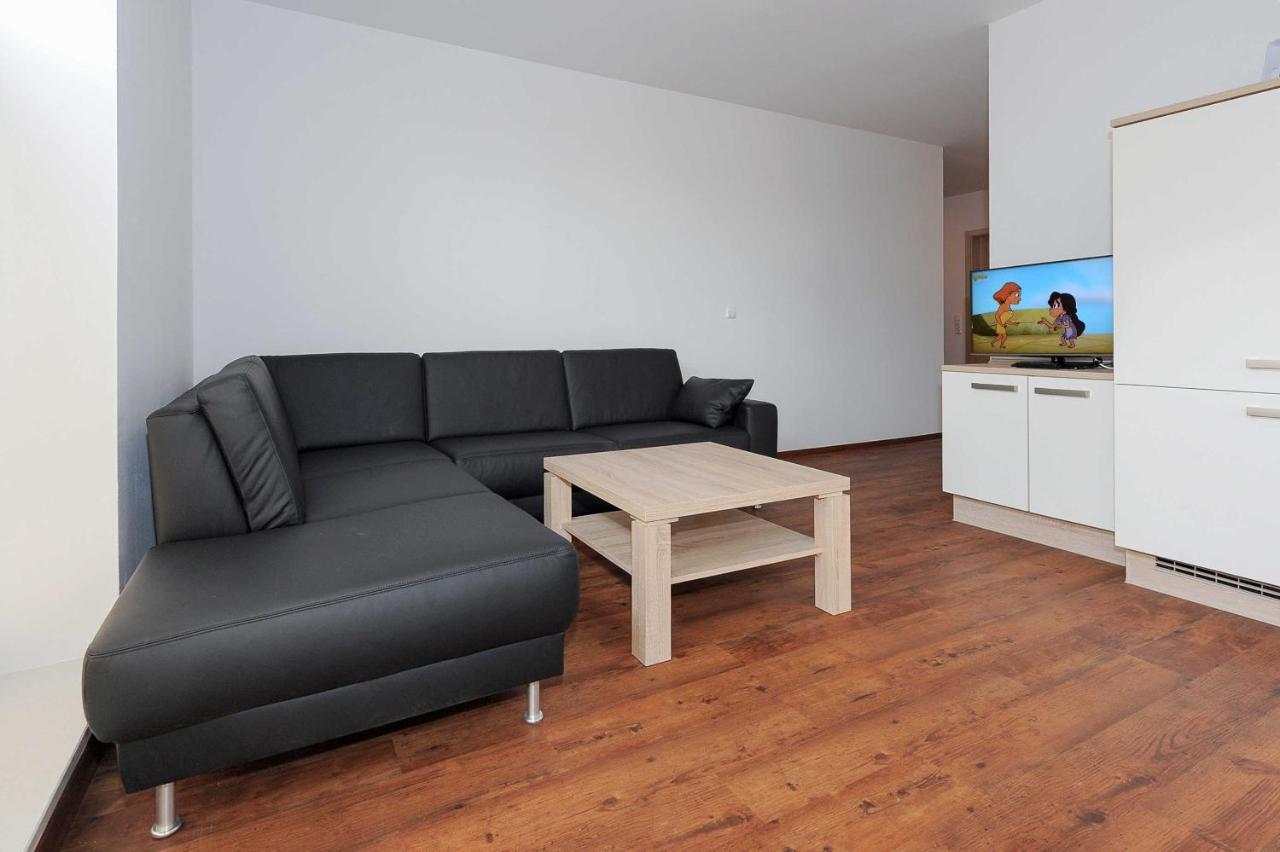 Haus Leuchtturm Apartment Bensersiel Exterior photo